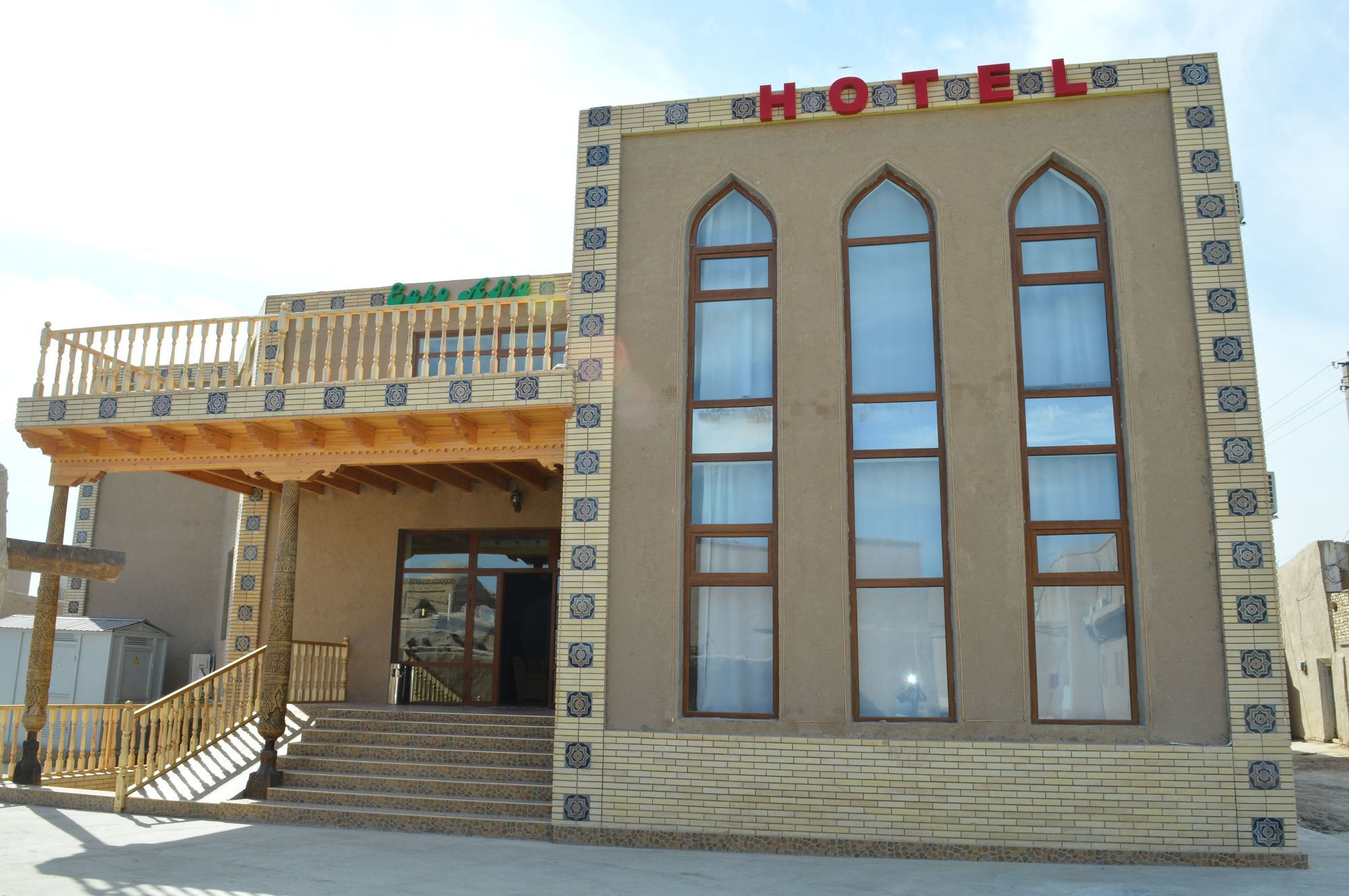 Фото отеля 1