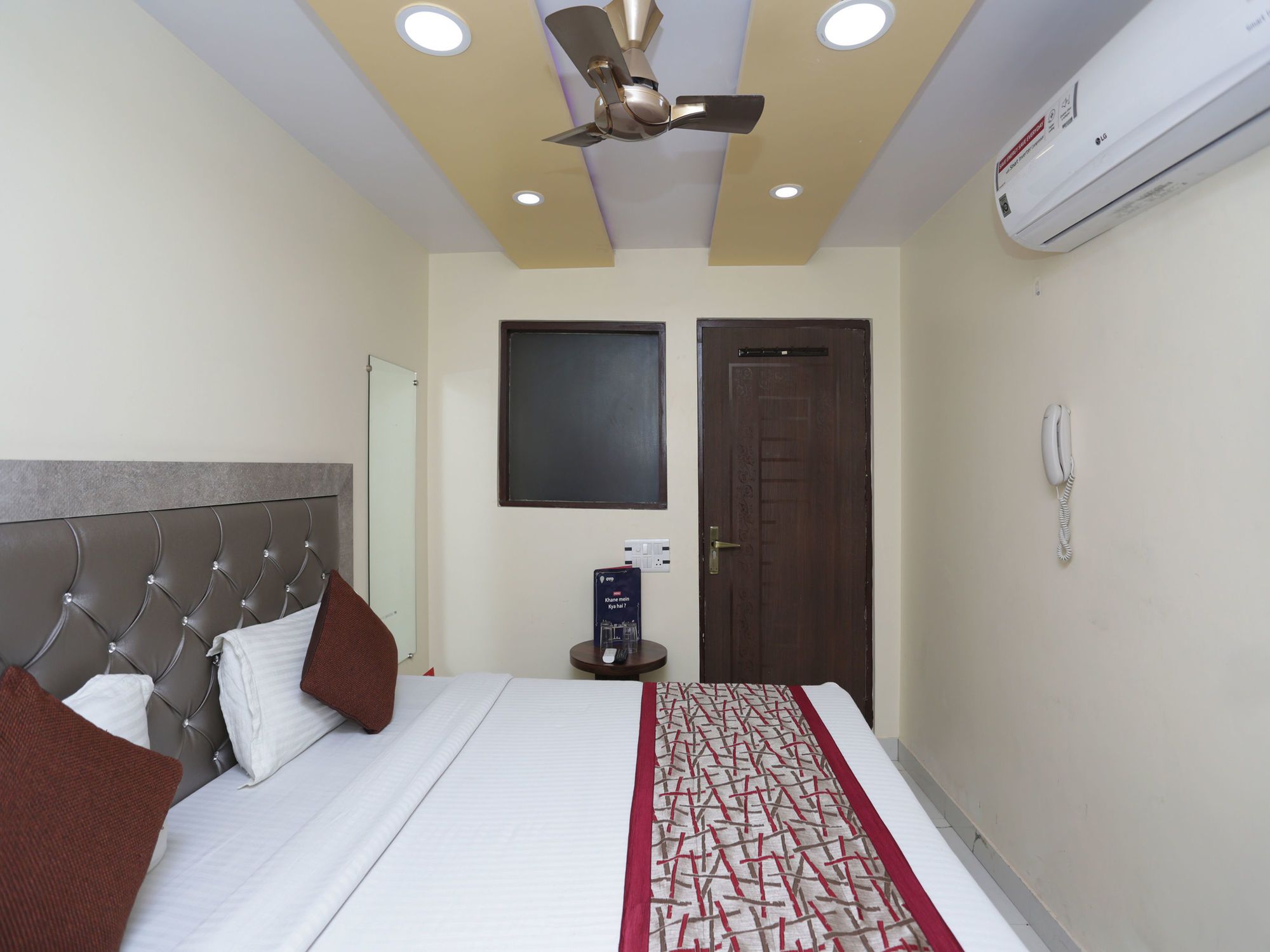 Фото Oyo 13455 Rama Krishna Hotel