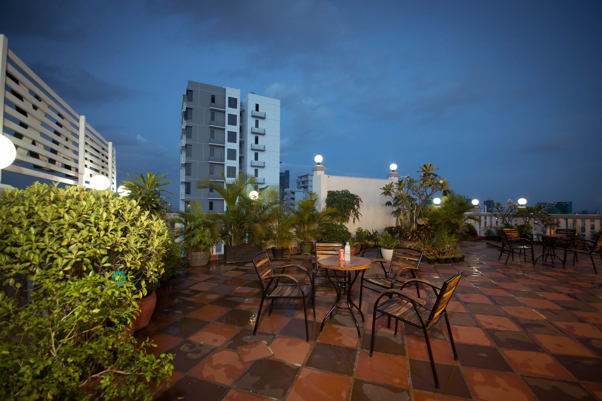 Фото Relax Hotel