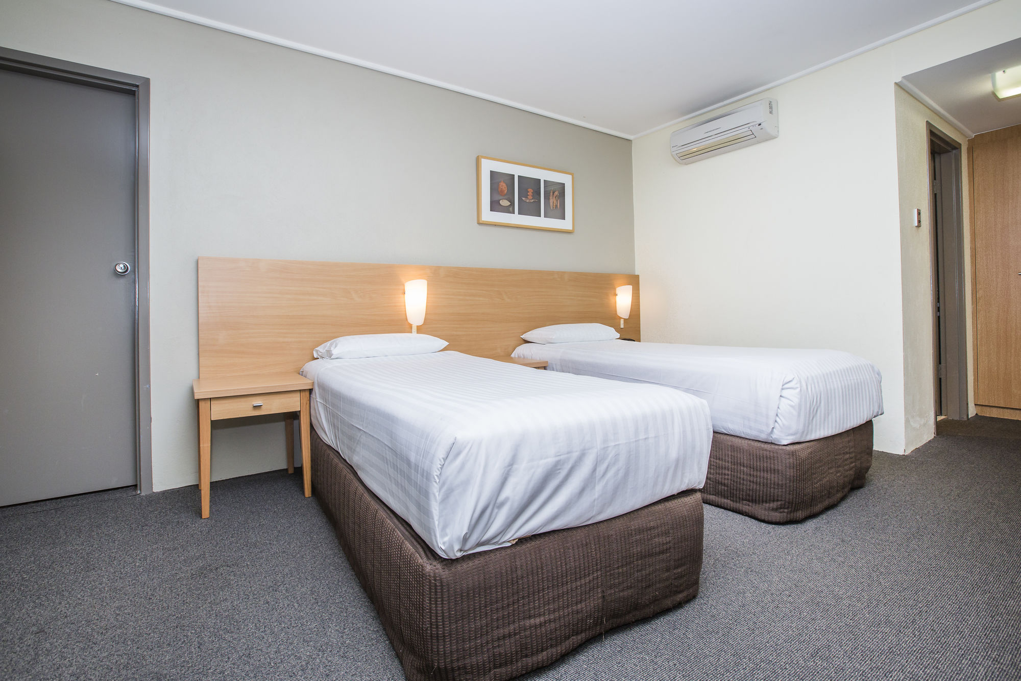 Фото ibis Styles Canberra Eaglehawk