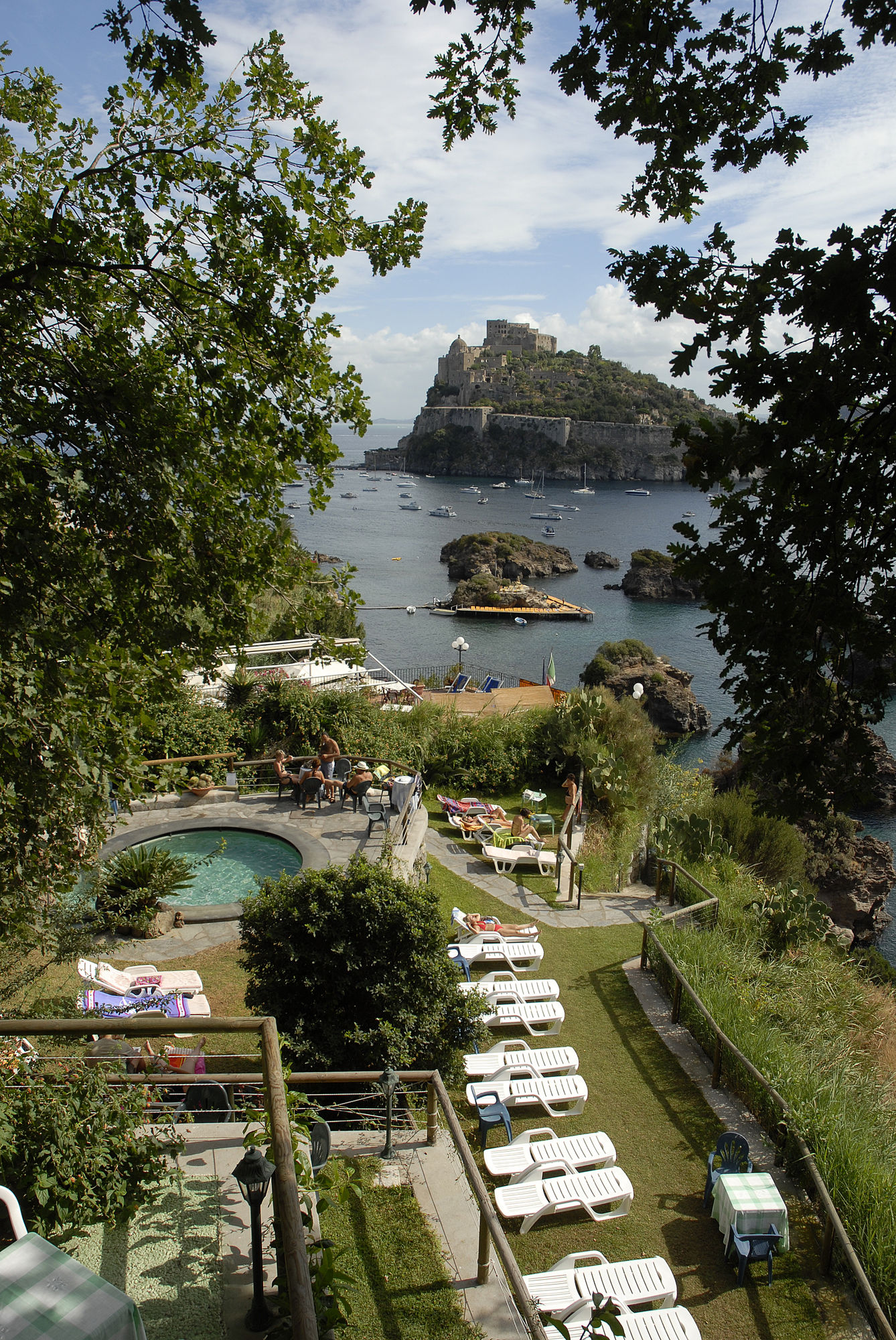 Фото Hotel Giardino delle Ninfe e La Fenice