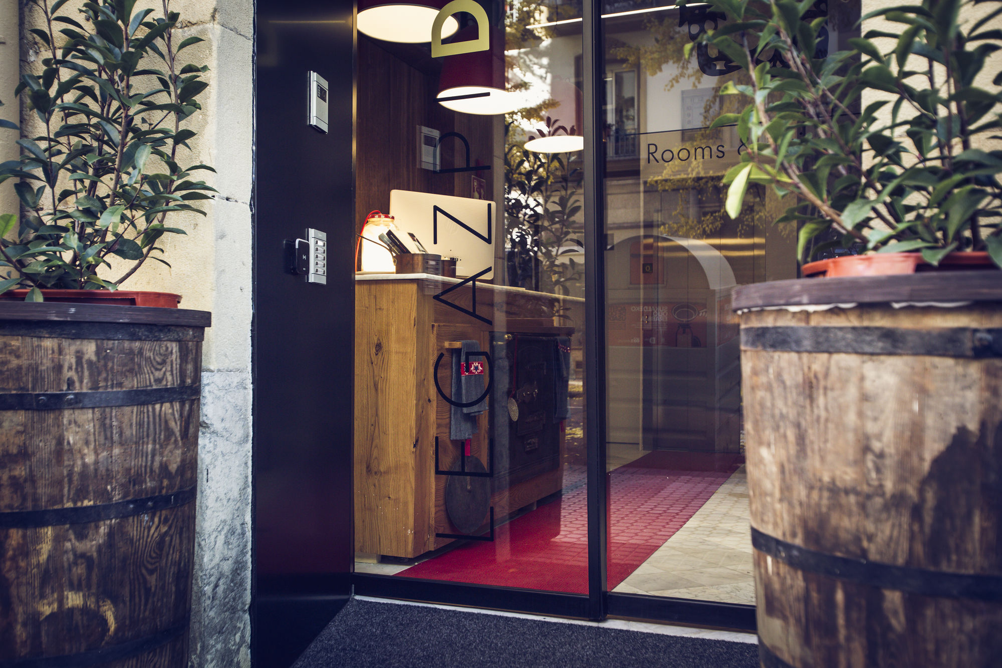 Фото Legazpi Doce Rooms & Suites