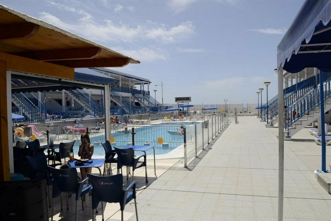 Фото Apartamentos Sol y Paz