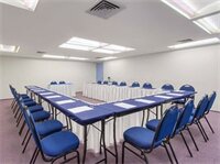 Фото Iate Plaza Hotel