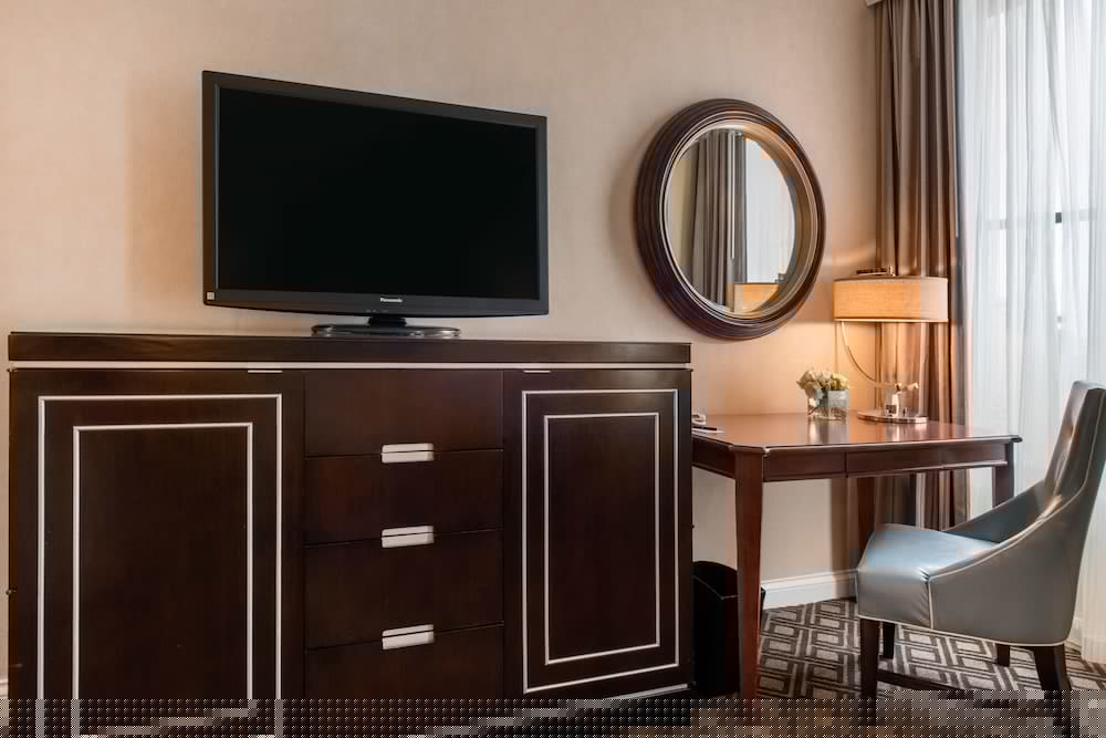 Фото Omni Severin Hotel