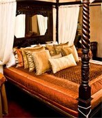 Фото Royal Elephant Hotel & Conference Centre