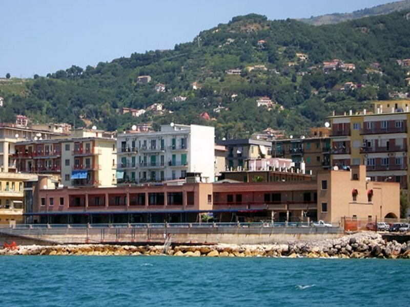 Фото Hotel Polo Nautico