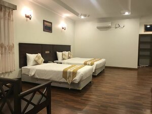 Гостиница Famous Hotel Bagan 2