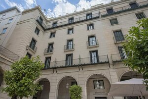 Гостиница Eurostars Mediterranea Plaza