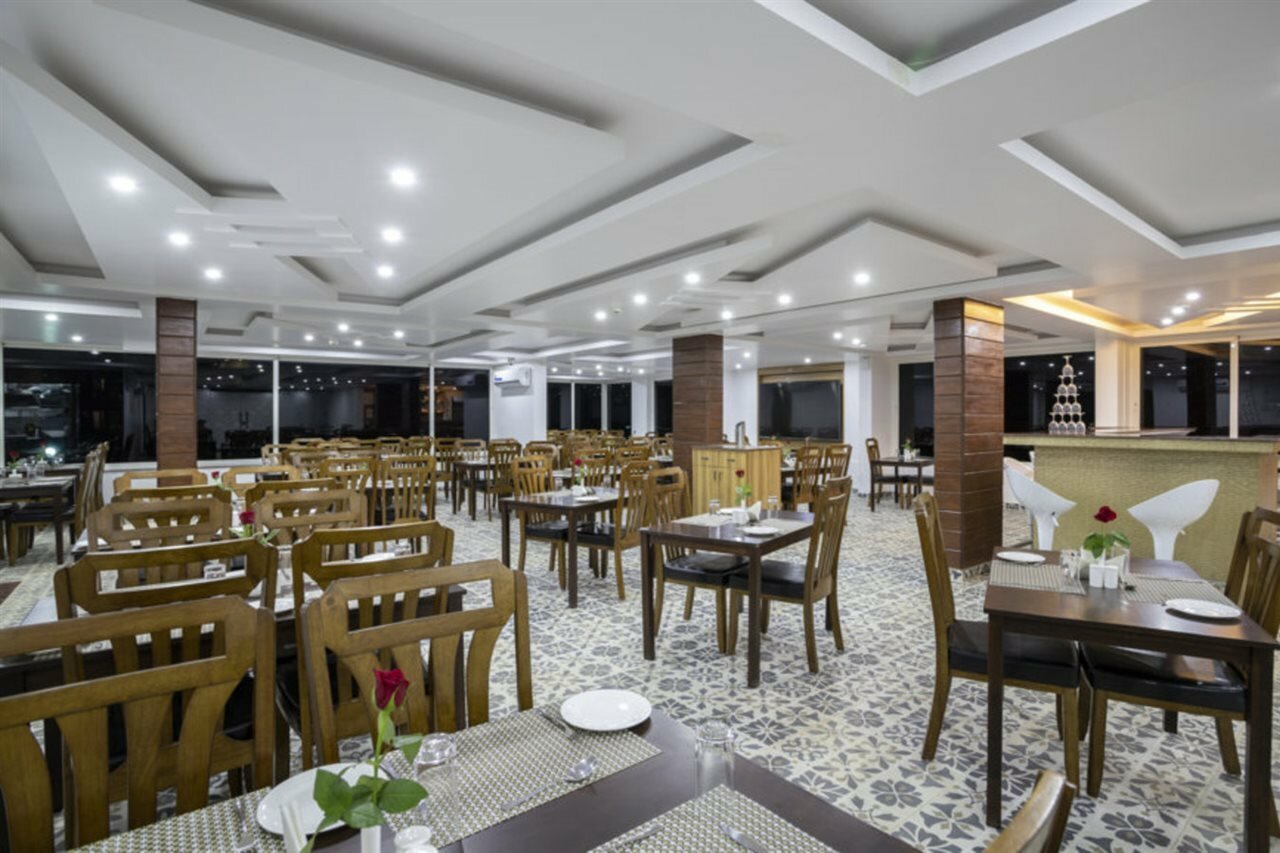 Фото Sairaj Beach Resort