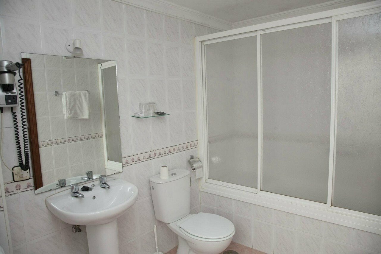 Фото Hostal Paris