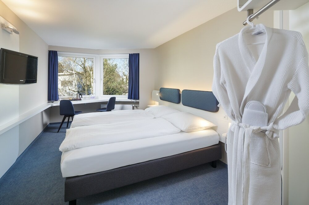 Фото Hotel Welcome Inn Zurich Airport