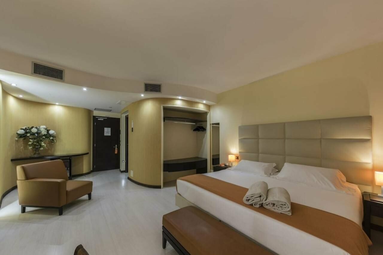 Фото Hotel Donatello Imola