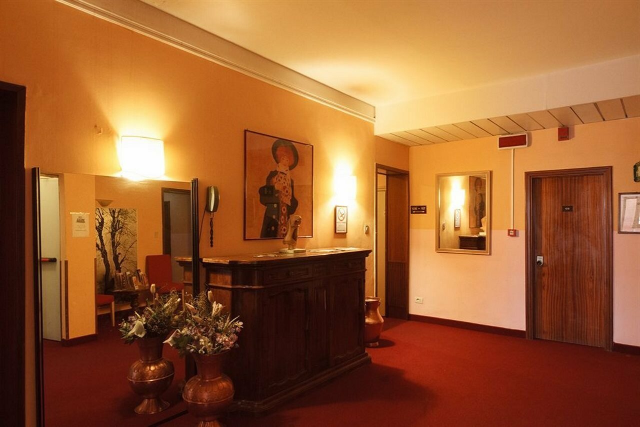 Фото Hotel Basilea