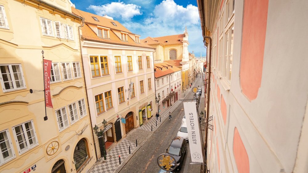 Фото Hotel Golden Key Prague