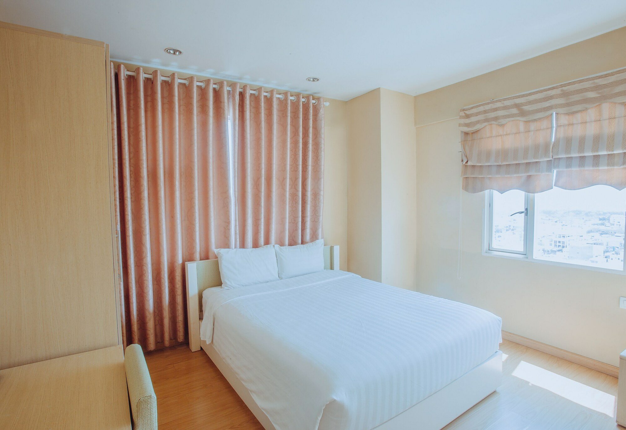 Фото Vinh Trung Plaza Apartments - Hotel