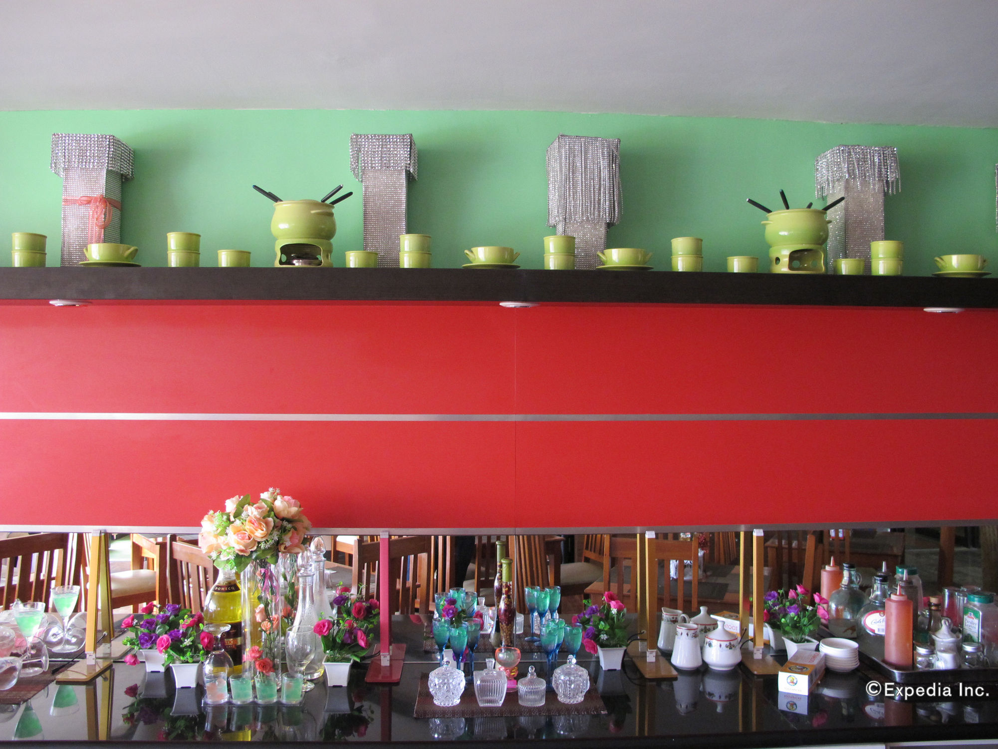Фото Sugbutel Family Hotel