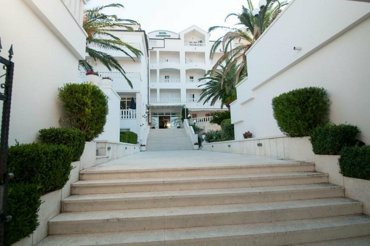 Фото Hotel Laurentum