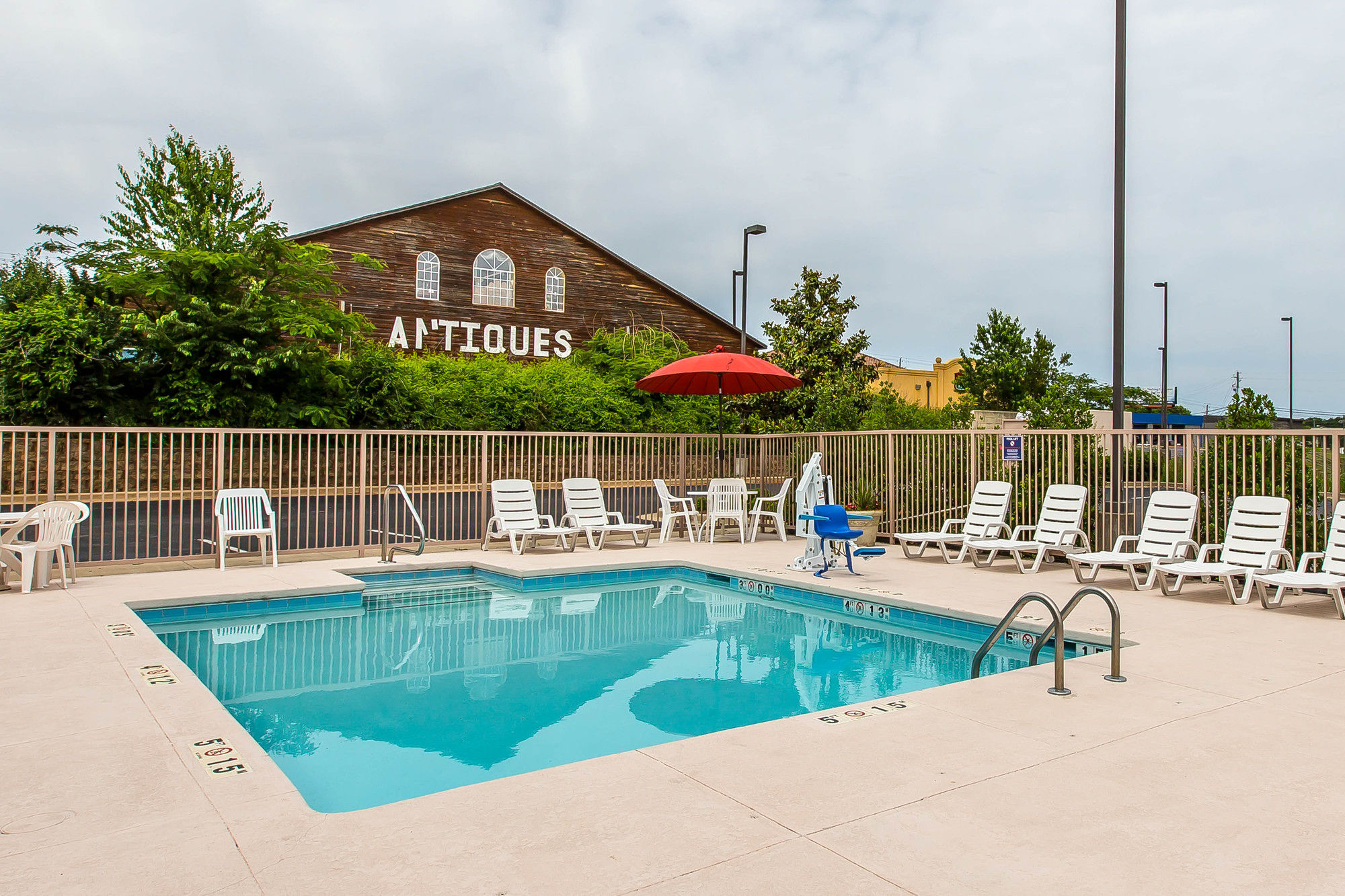 Фото Comfort Suites Oxford I-20 exit 188