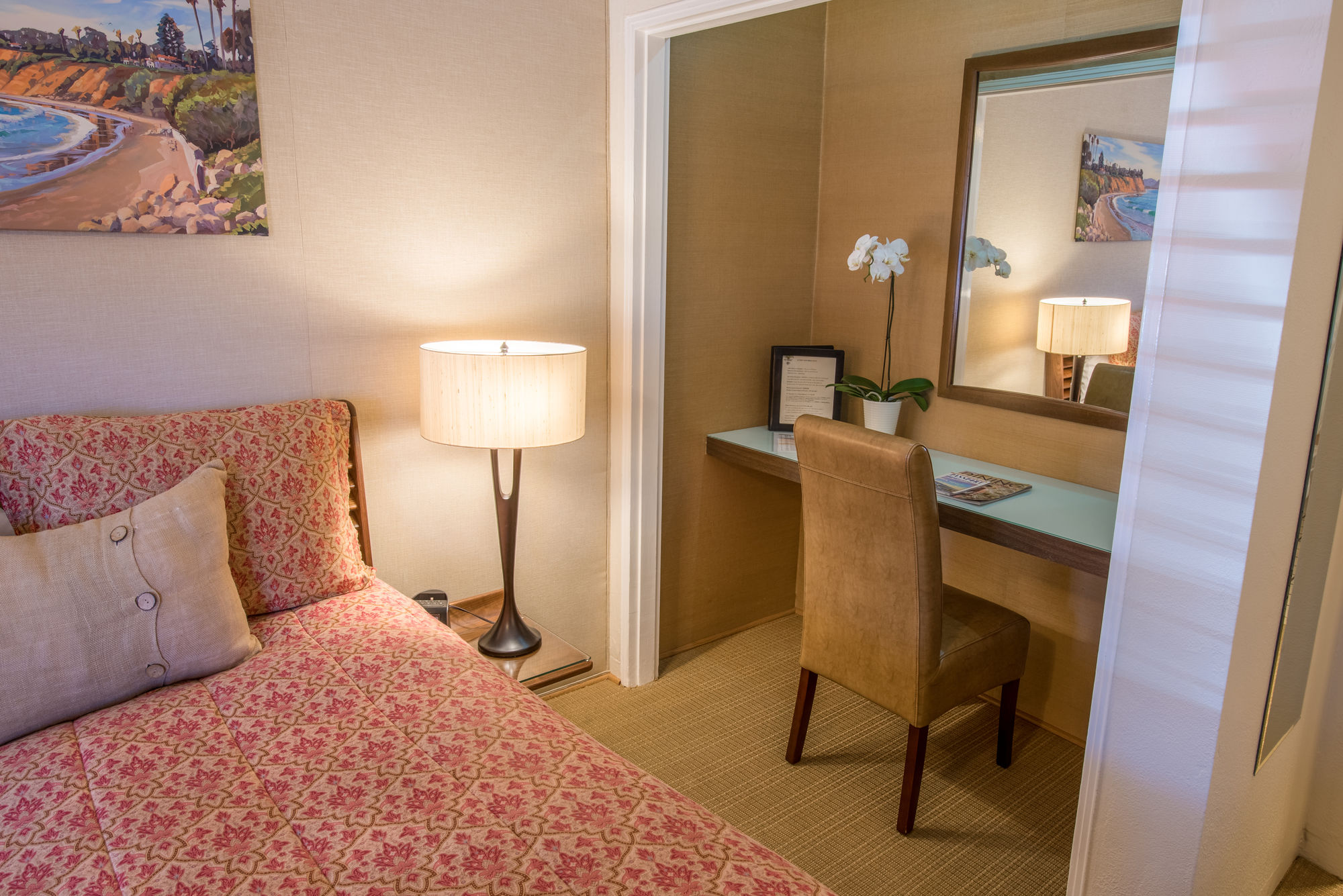 Фото Harbor House Inn