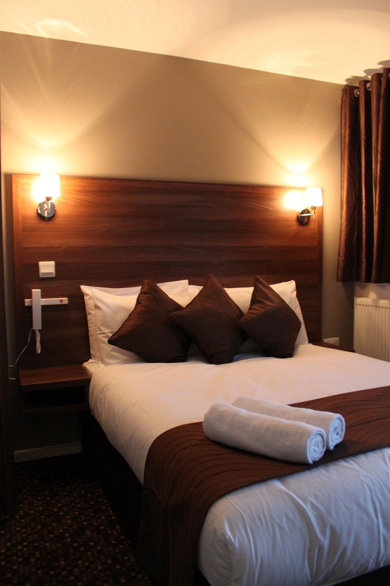 Фото Prince Regent Hotel Excel London