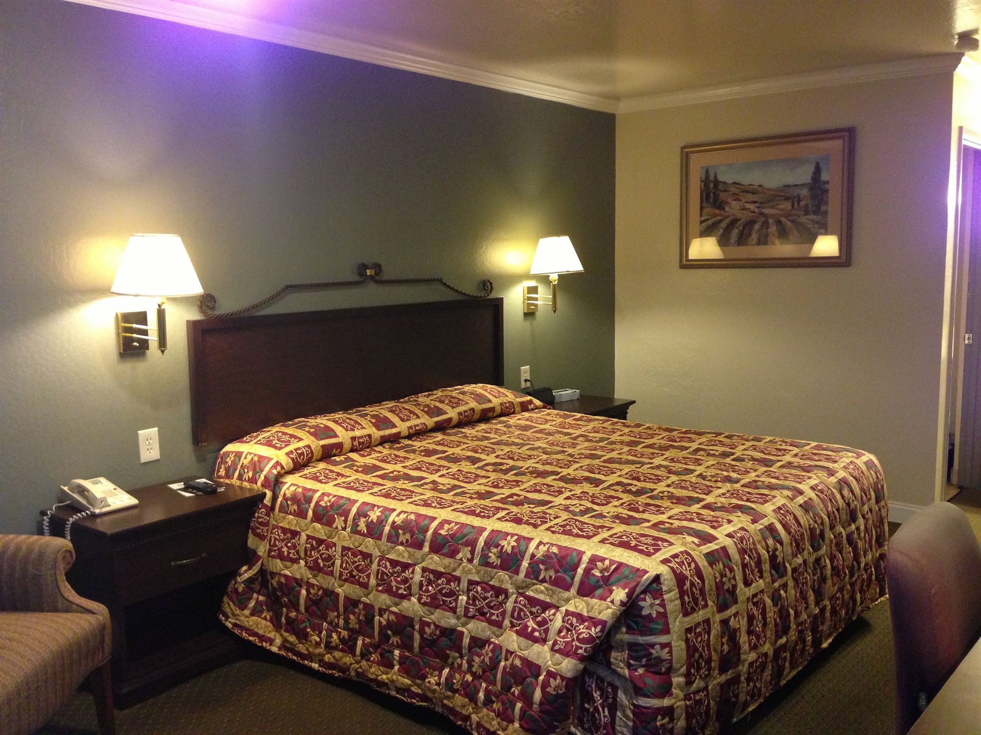 Фото отеля 2