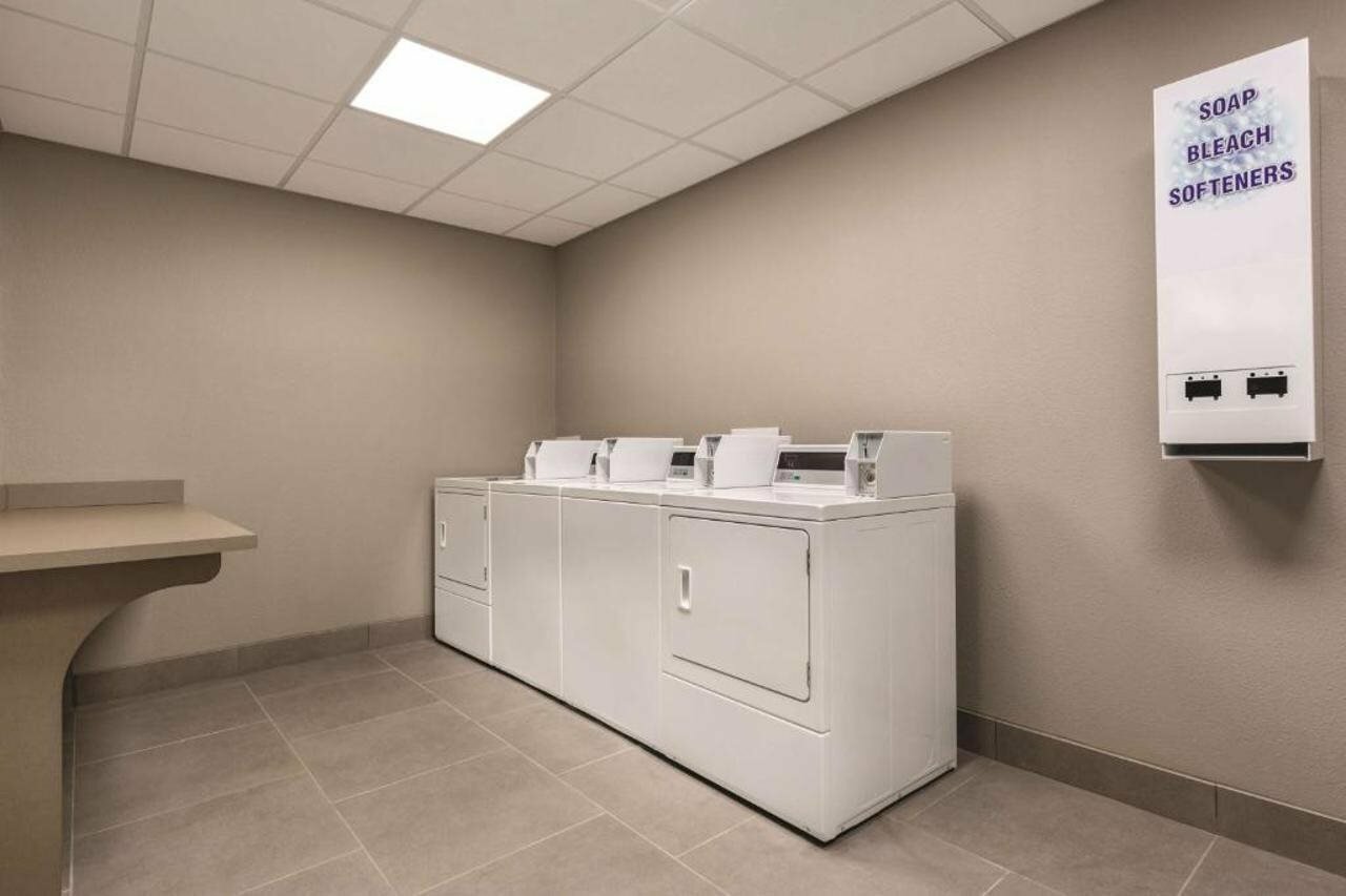 Фото Country Inn & Suites by Radisson, Lubbock Southwest, Tx