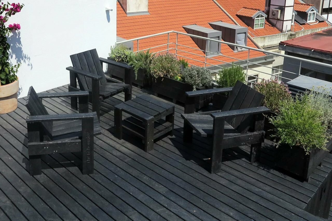 Фото The Lisbonaire Apartments