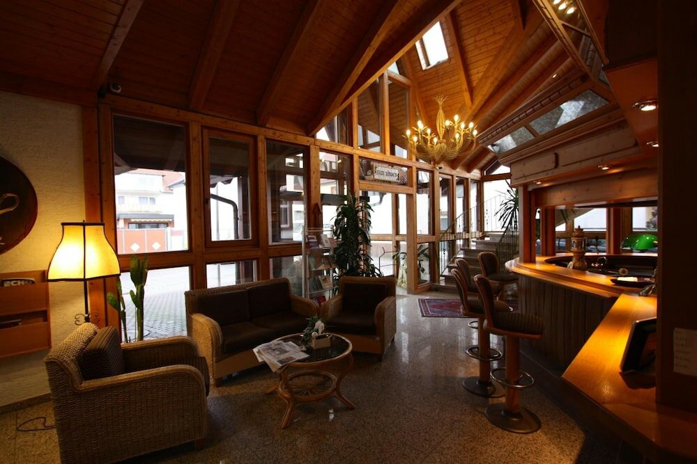 Фото Hotel zum Loewen