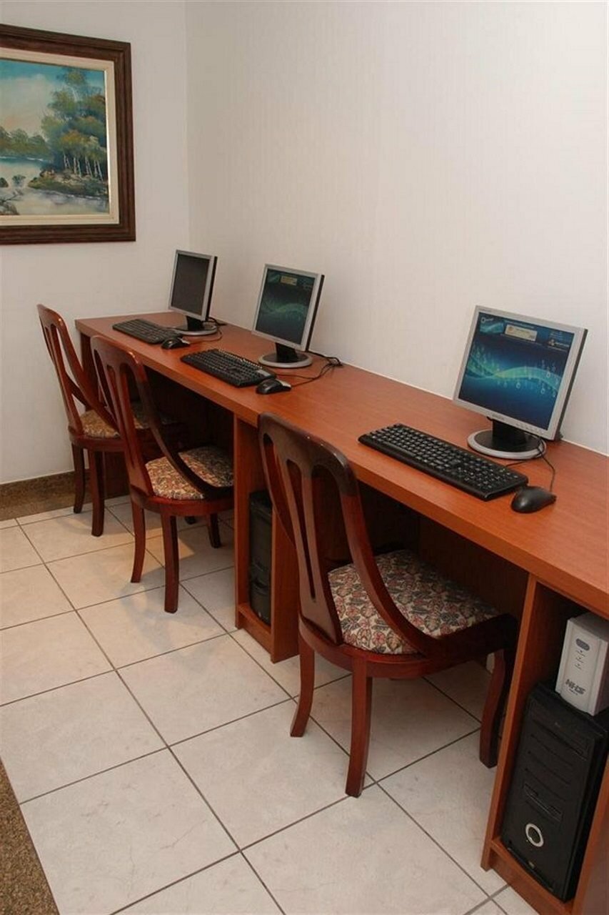 Фото Lizon Curitiba Hotel