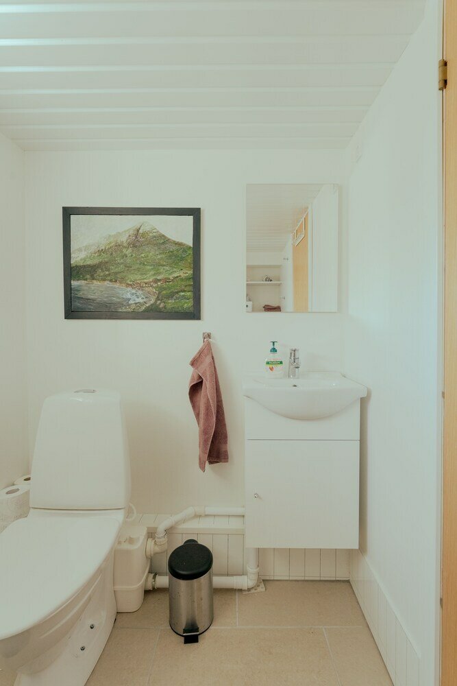 Фото Lovely 4-Br House Sea View Nature