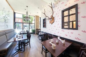 Гостиница Best Western Plus Carlton Plaza