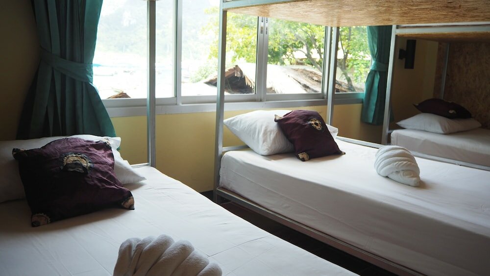 Фото Chaokoh Dorm Room