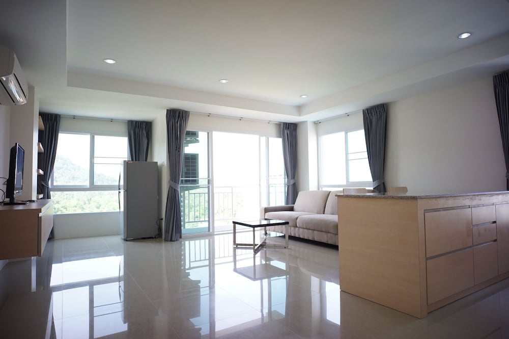 Фото The Precious Apartment