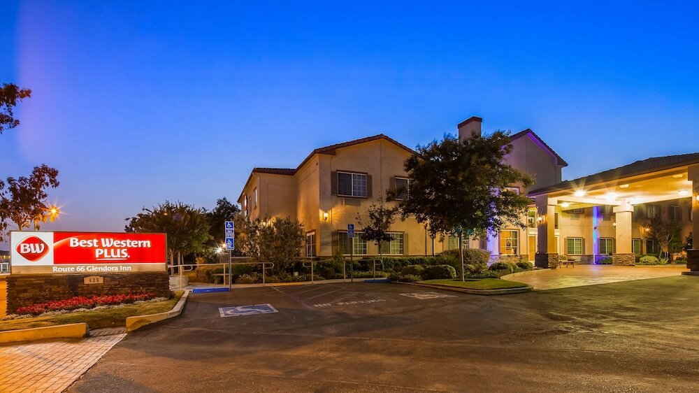 Фото Best Western Plus Route 66 Glendora Inn