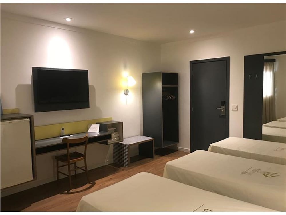 Фото Uniclass Hotel Pinheiros