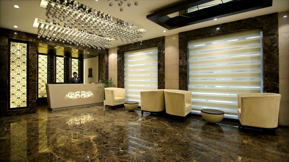 Фото The Prime Balaji Deluxe at New Delhi Railway Station