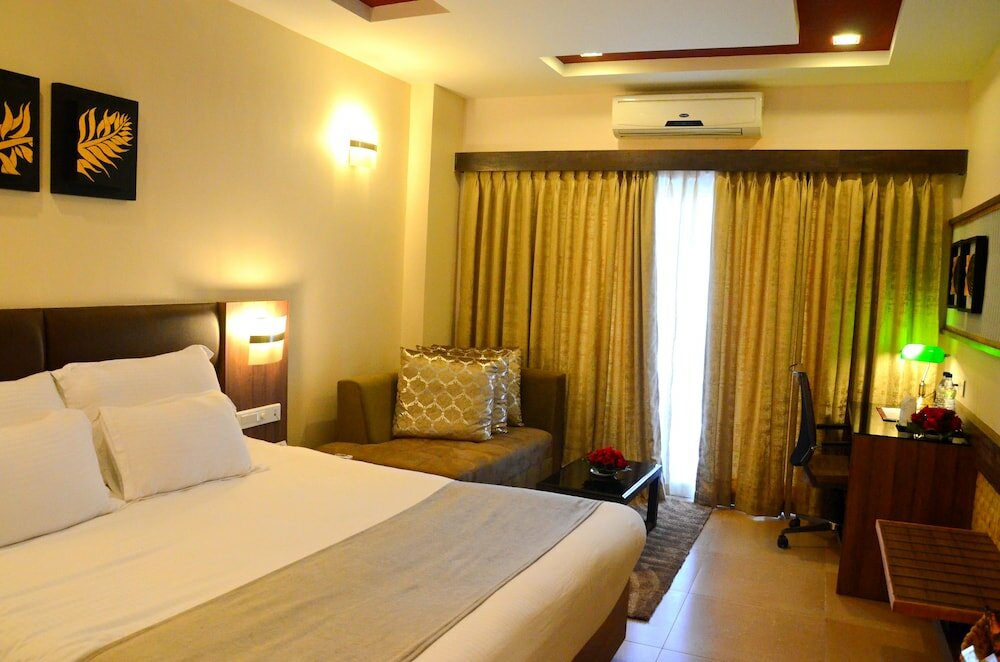 Фото Pramod Convention & Beach Resort