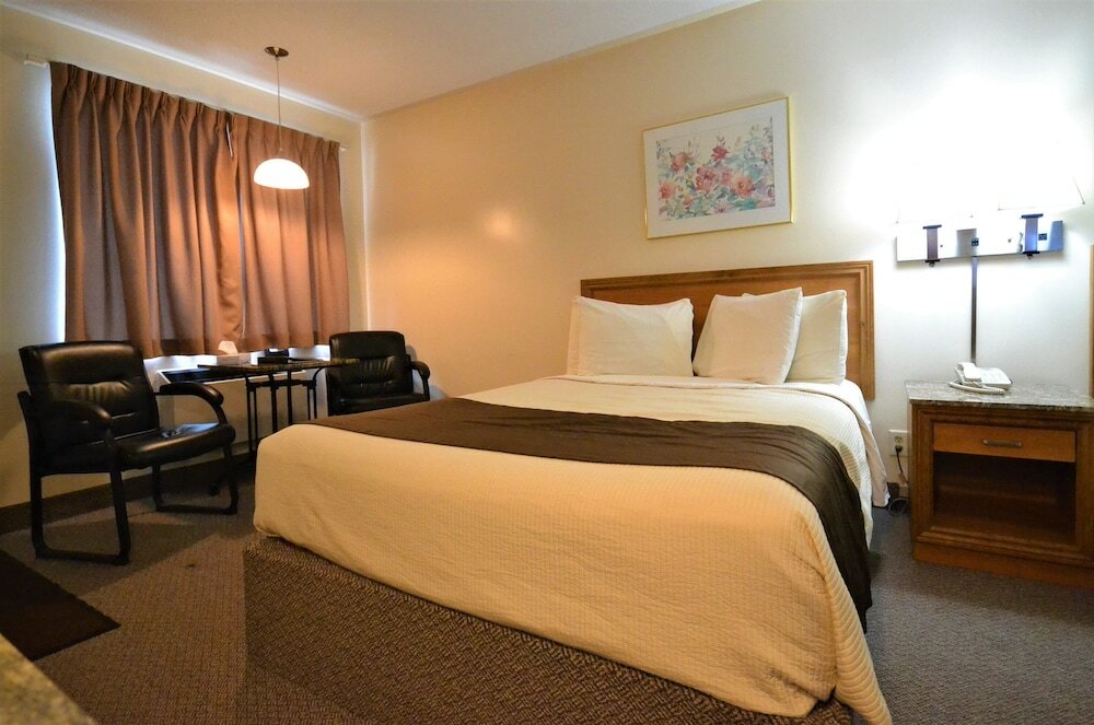 Фото Newmarket Inn