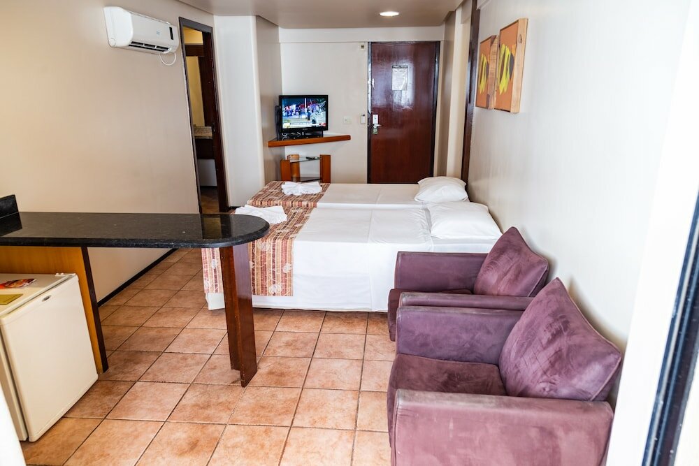 Фото Plaza Praia Suites