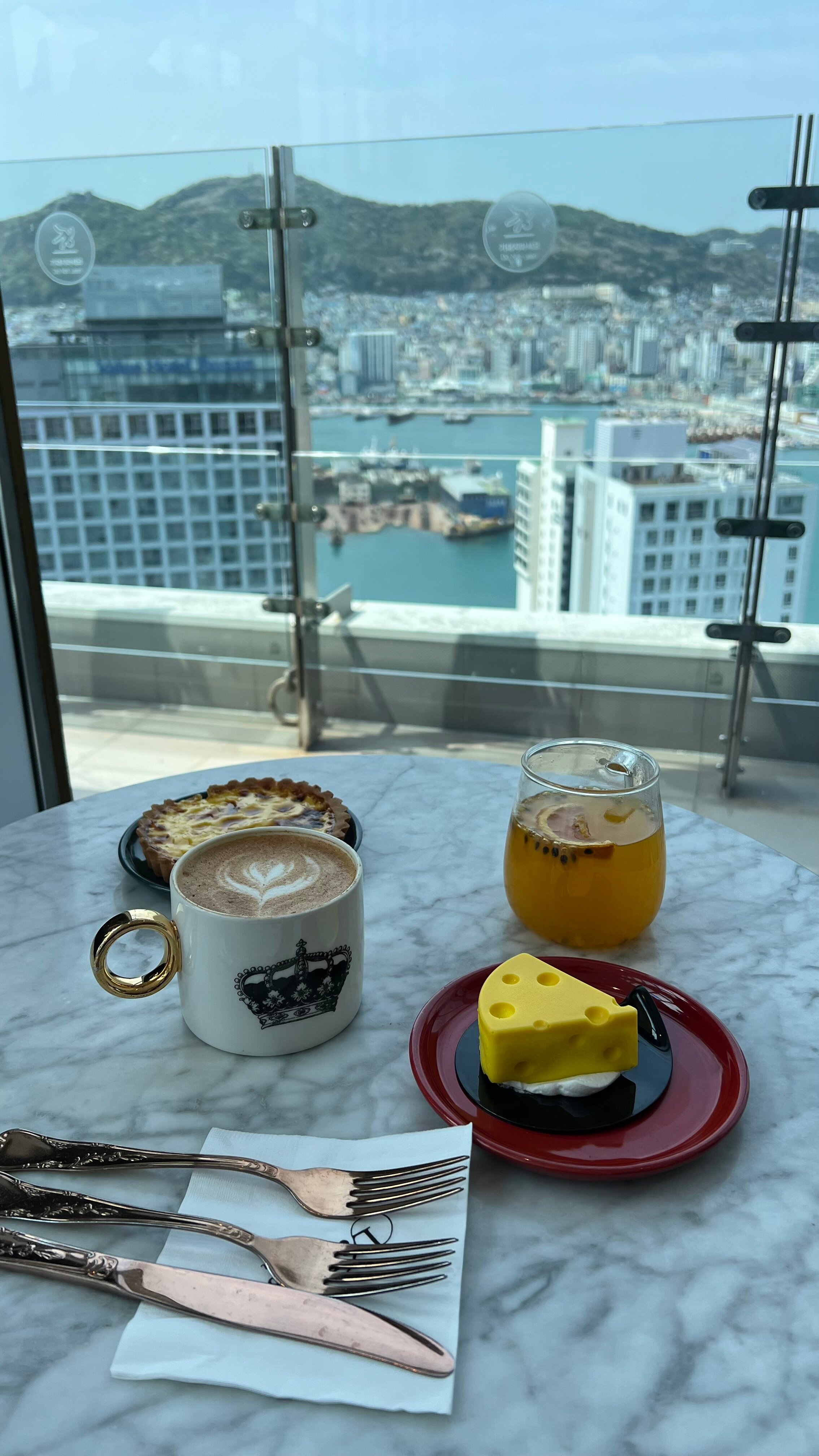 Фото Lavalse Hotel