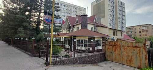 Гостиница Горы Азии в Бишкеке