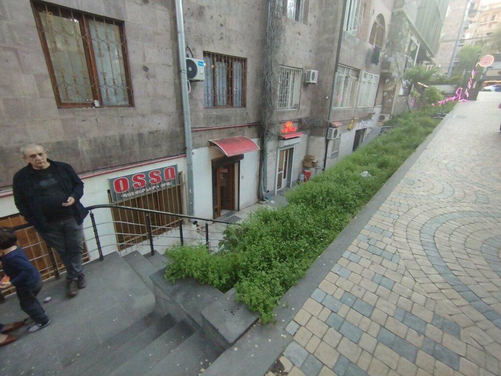 Leather products wholesale Otto, Yerevan, photo