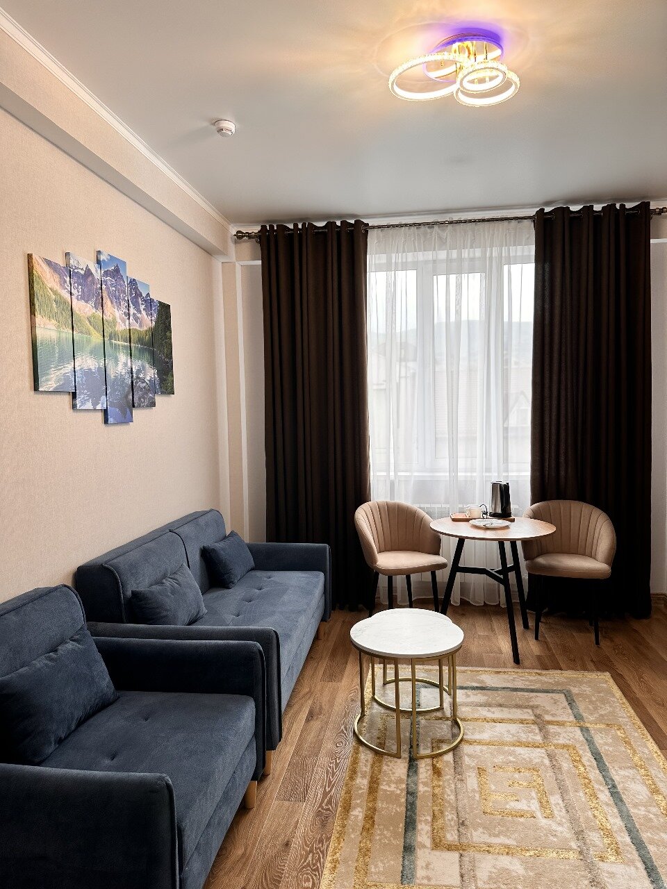 Фото Феникс