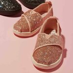 تومس للاحذية (حي الشهداء, RFDA6623) ، متجر أحذية