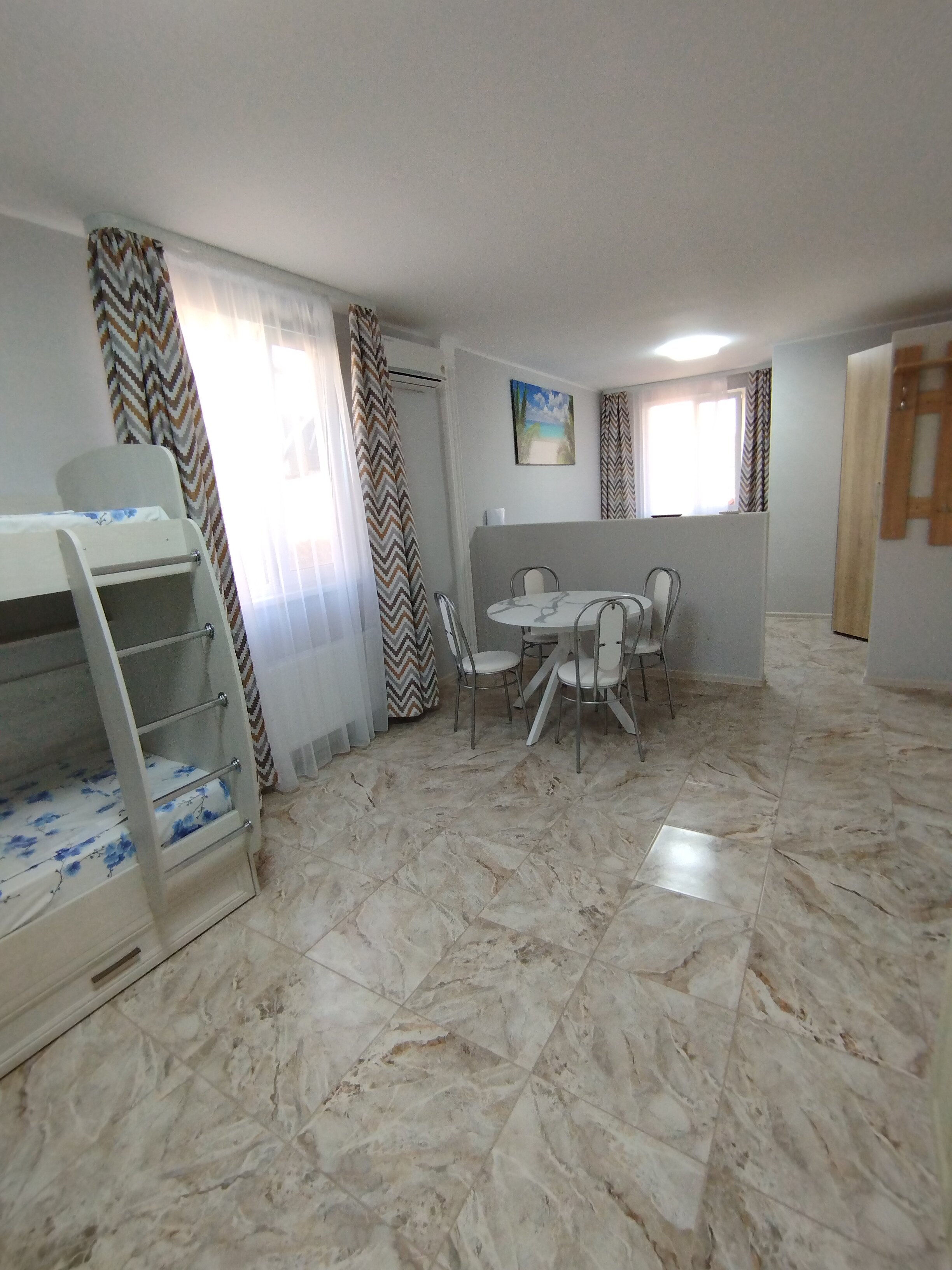 Фото Тихий центр