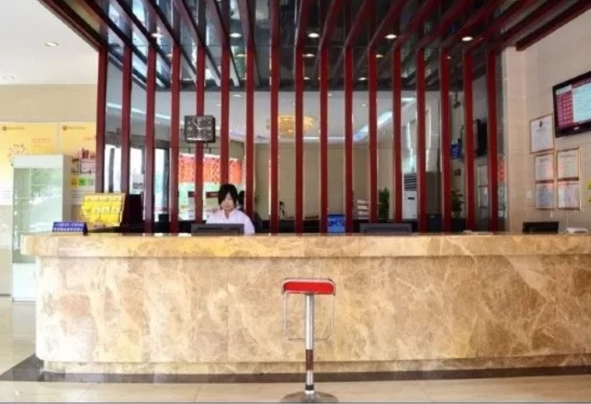 Фото Kaiserdom Hotel Changsha Railway Station