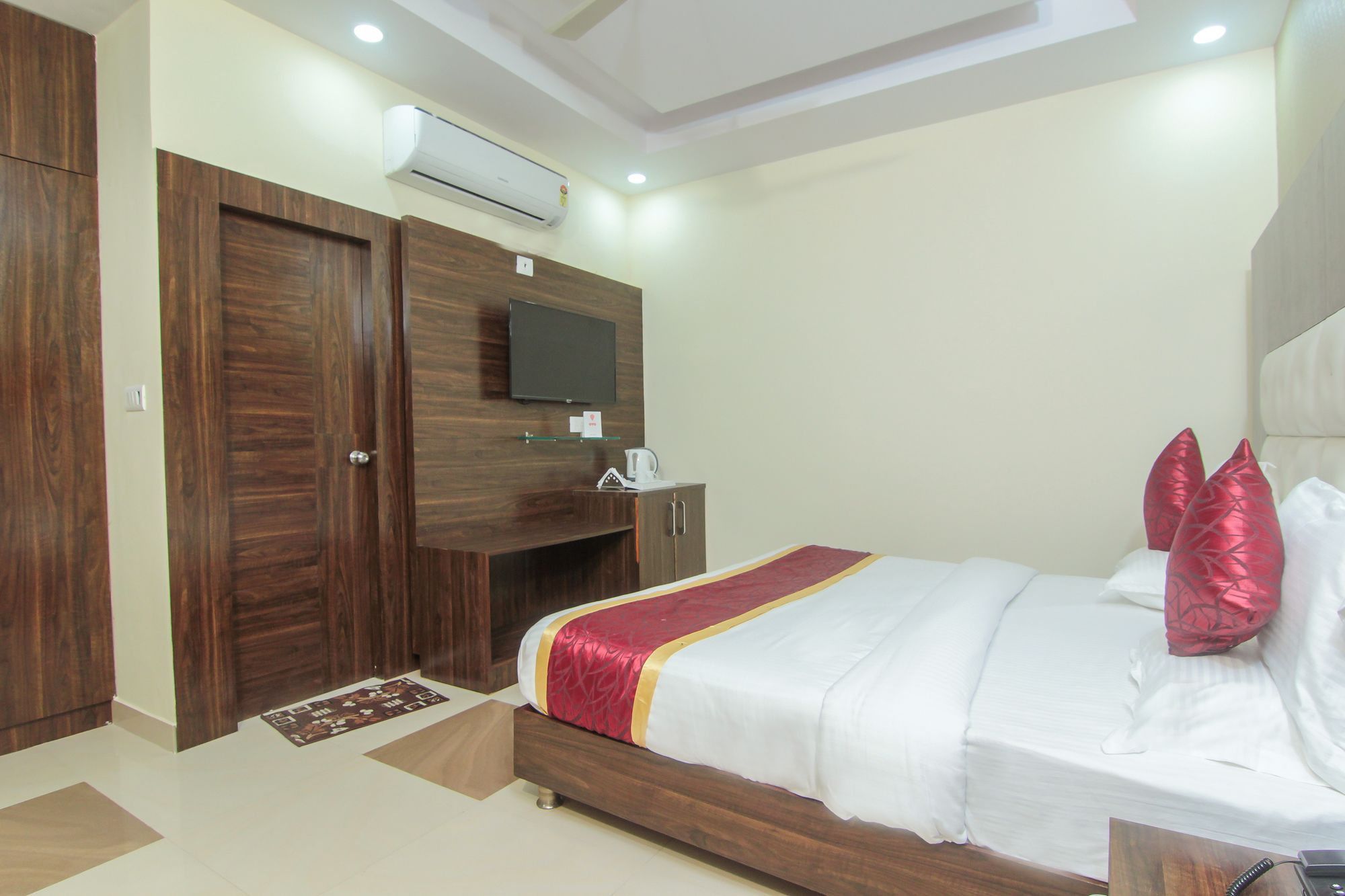 Фото Hotel Ss Grand