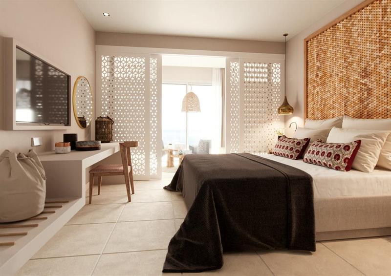 Фото Elix, Mar-Bella Collection