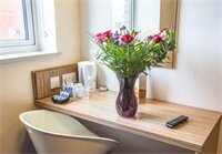 Фото Redwings Lodge Wolverhampton